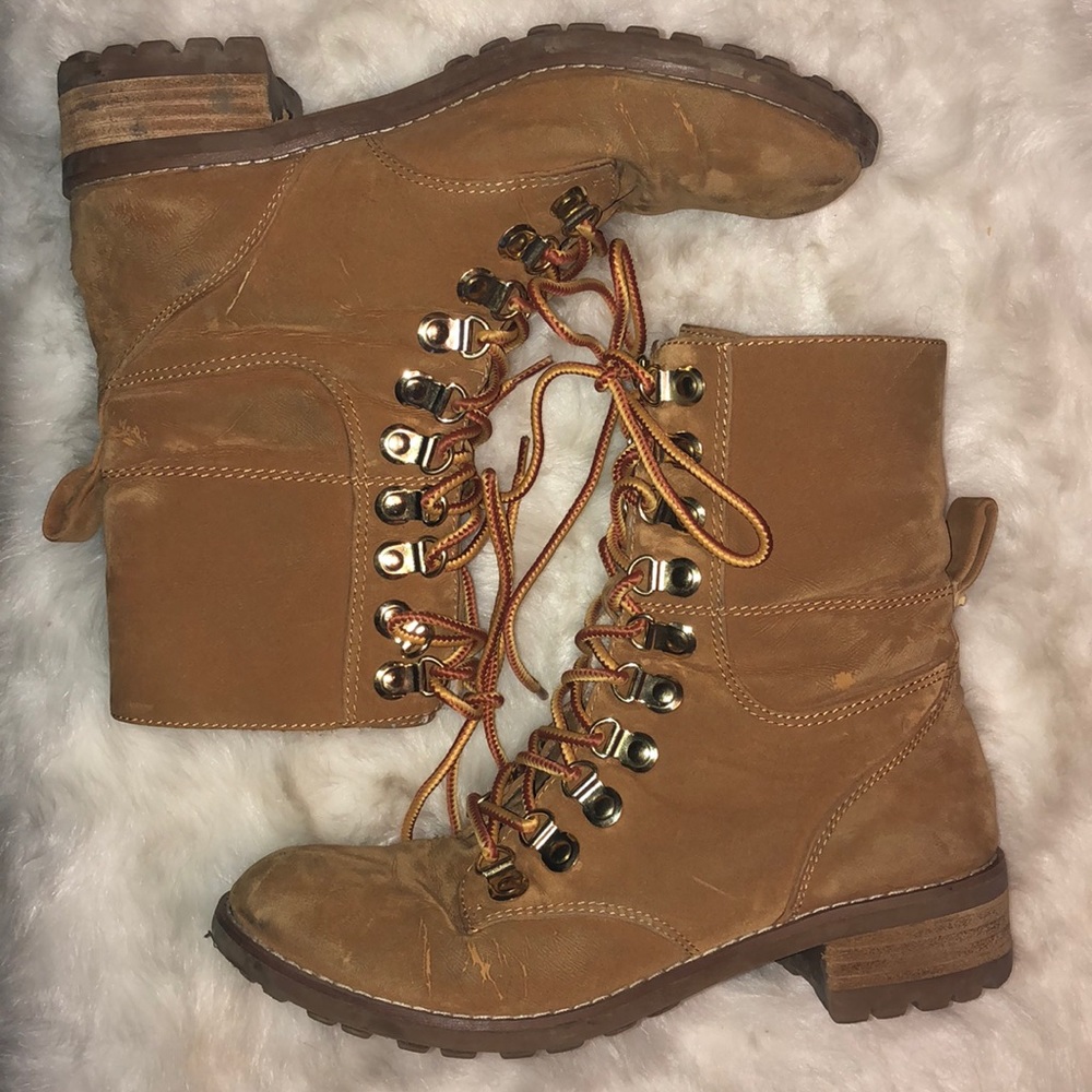 BONGO Tan Boots